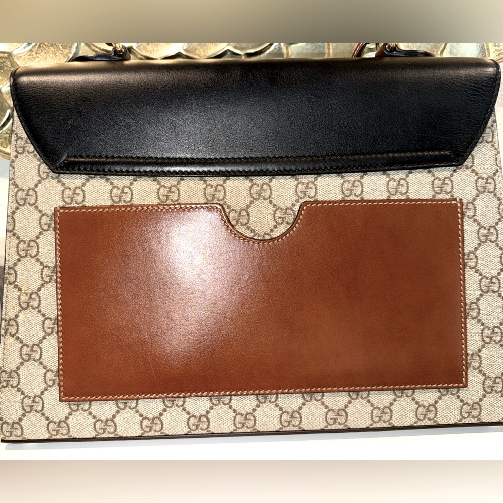 GUCCI GG SUPREME MONOGRAM PADLOCK HANDBAG MEDIUM-🔥STUNNING BOSS LADY BAG🔥 - Picture 4 of 16